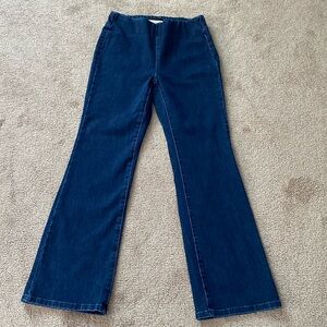 Elasticated jeans..back pockets..size S